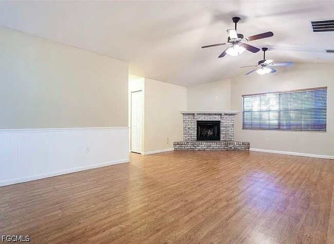 Building Photo - 10505 SW 55 Pl