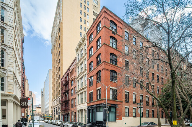 Context - 77 White St
