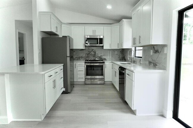 Building Photo - 1498 Keeling Dr