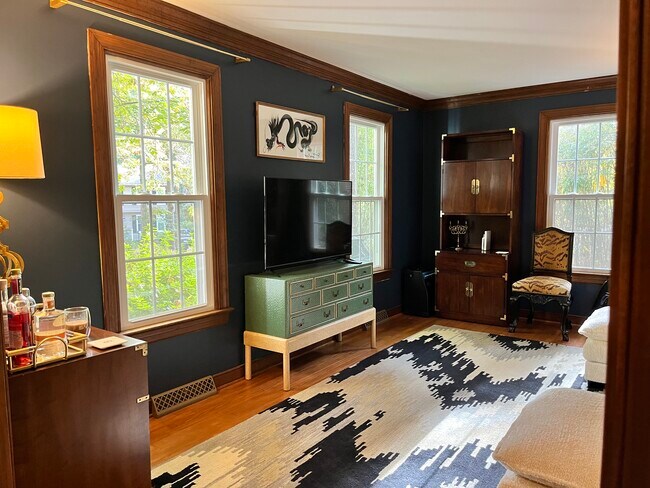 Foto del edificio - 13600 Fox Chase Terrace