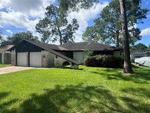 Building Photo - 7910 Jonquil Dr