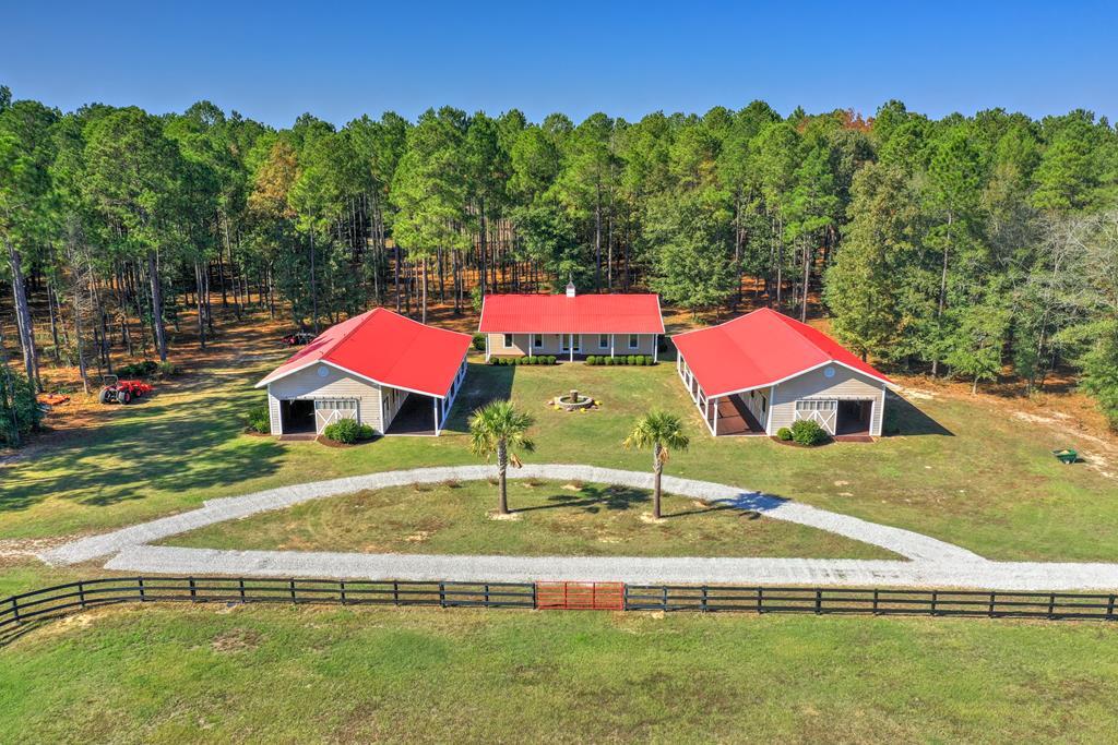 Primary Photo - 261 4 Oaks Rd