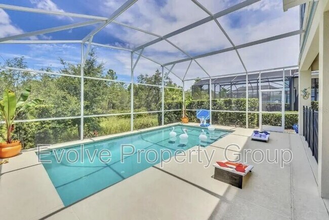 Foto del edificio - 1449 Fairview Cir