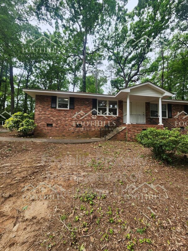 Foto principal - 413 Spring Park Dr