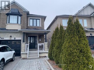 Building Photo - 131 Argento Crescent