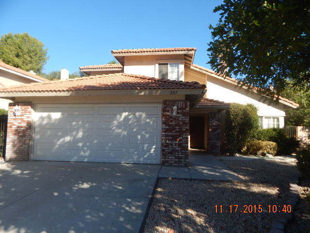 Building Photo - ( ( ( BEAUTIFUL 4 BEDROOM 3 BATH HOUSE!!! ...