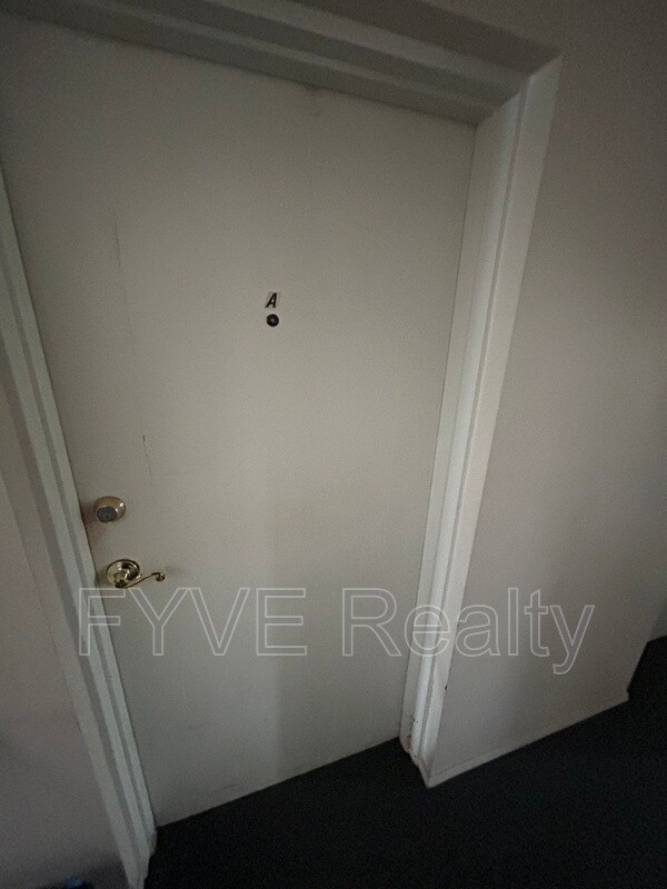 Building Photo - 31622 N Marginal Dr