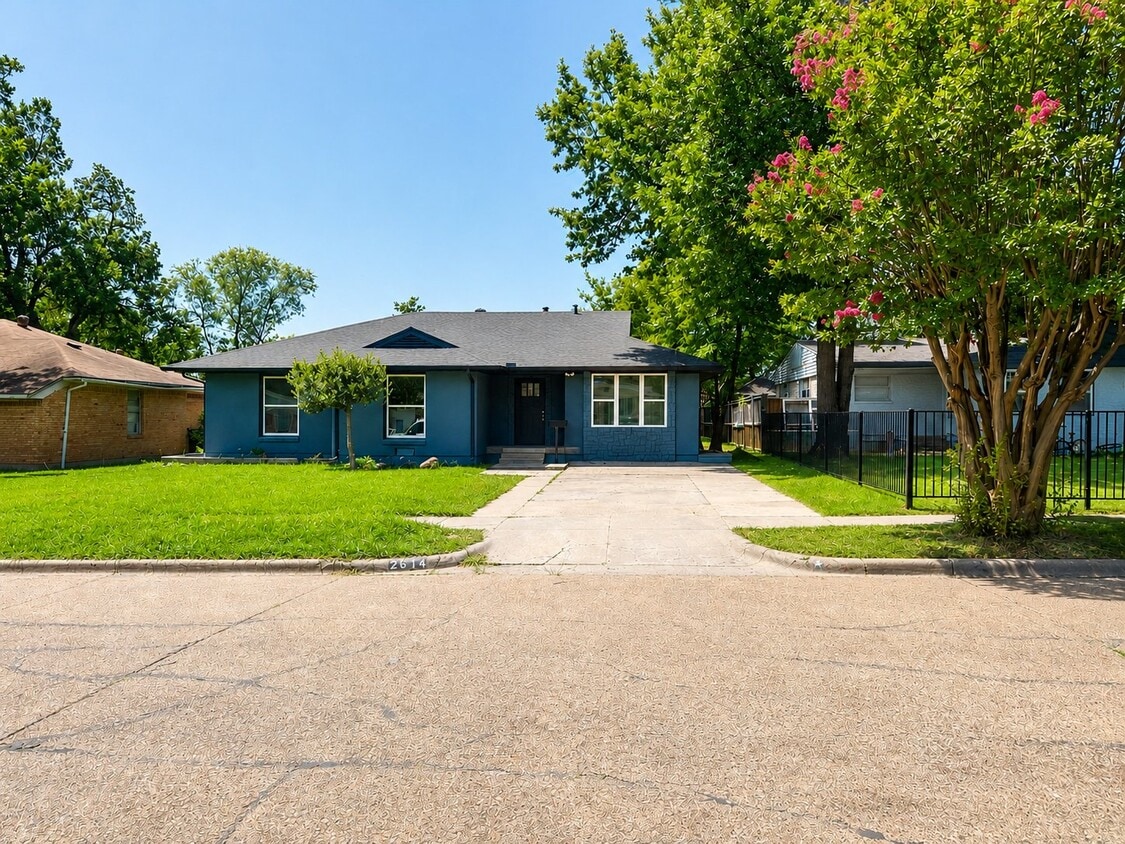Photo - 2614 Tolosa Dr (Dallas, TX)