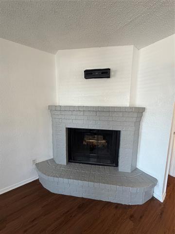 Building Photo - 3078 W Sycamore Cir