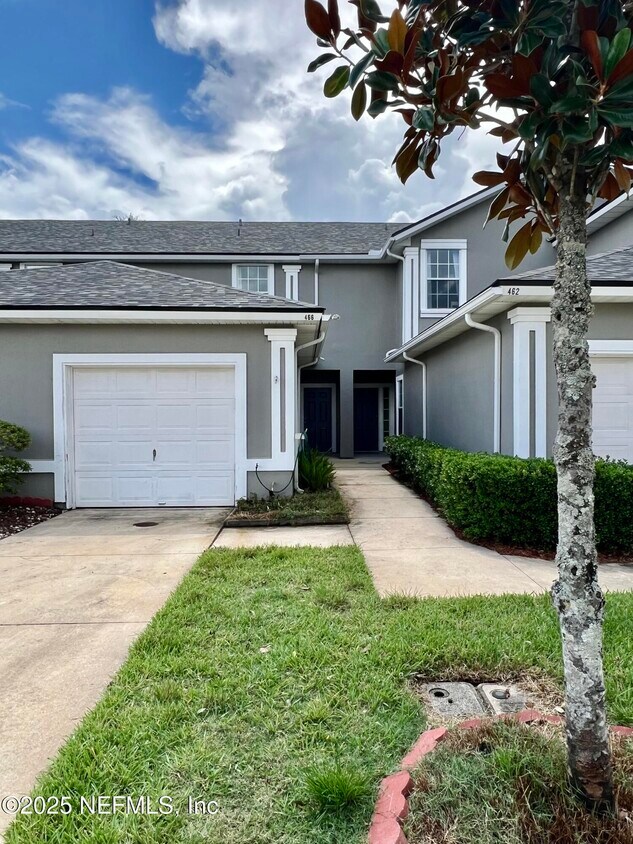 Foto principal - 466 Scrub Jay Dr