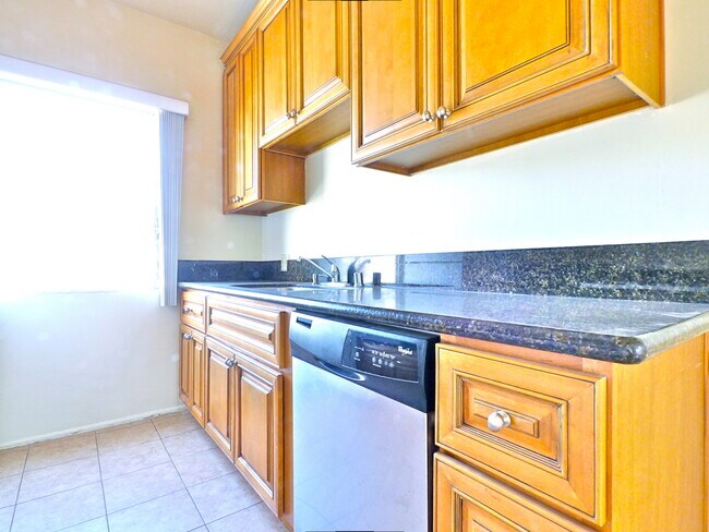 Kitchen - 947 9th St