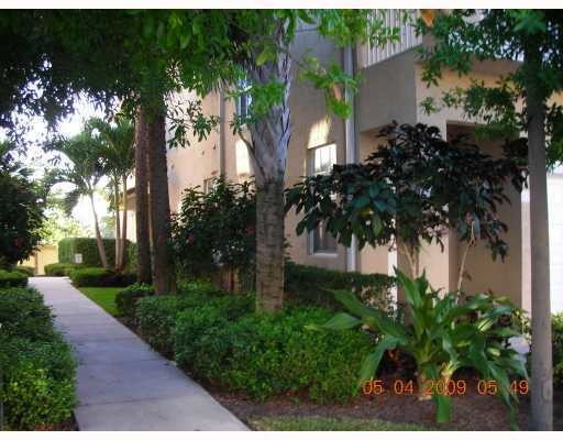 Building Photo - 115  Lighthouse Circle C