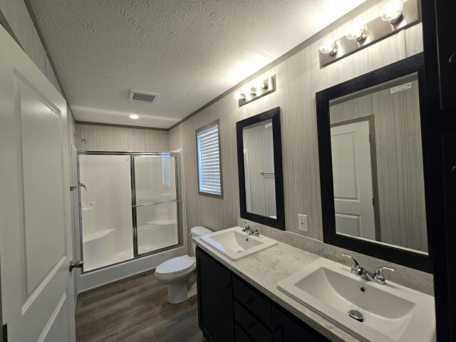Building Photo - 363 Brutus Dr
