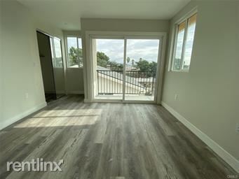 Building Photo - 4 br, 4 bath Townhome - 1031 3/4 N Cumming...