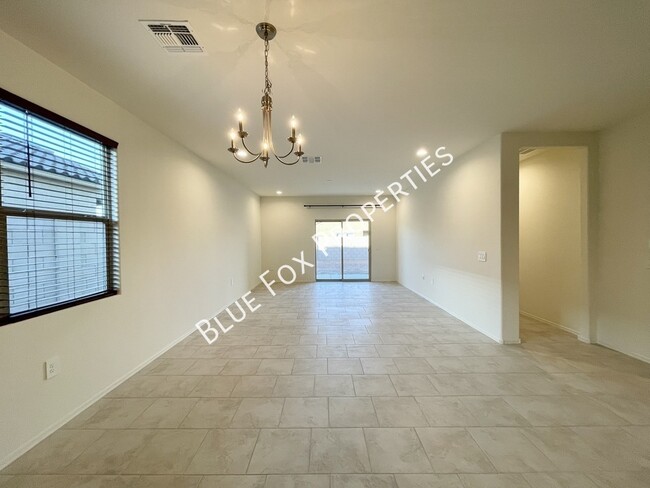 Building Photo - 9225 W Trotting Wolf Trl