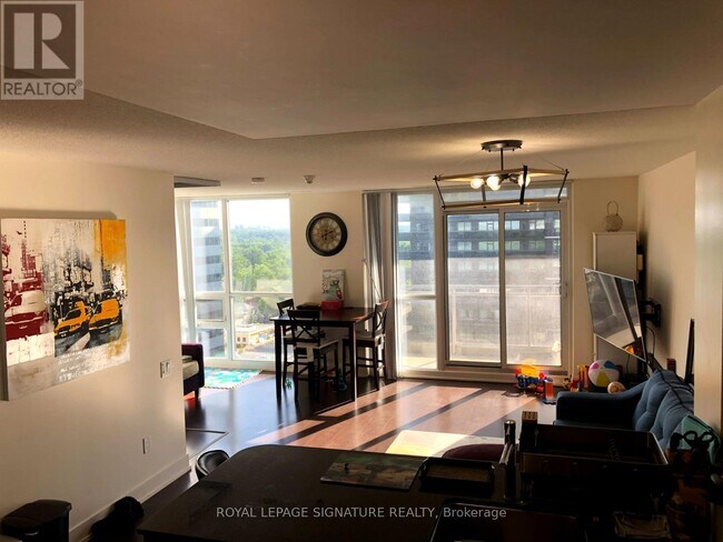 Building Photo - 23 Sheppard Ave E