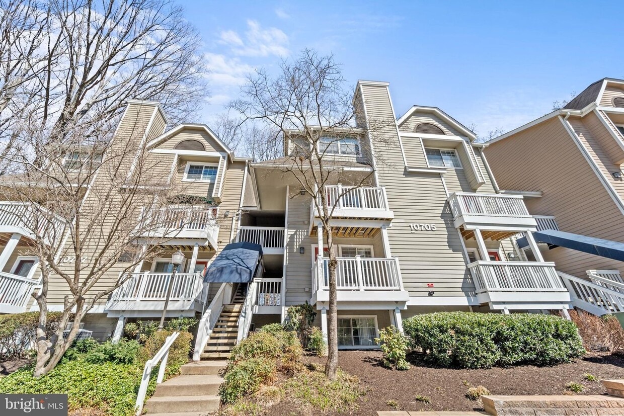Primary Photo - 10705 Hampton Mill Terrace