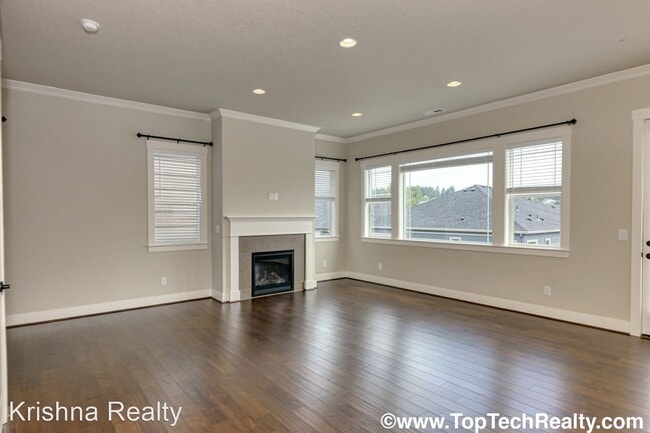 Building Photo - 3 br, 2.5 bath House - 16668 SW Snowdale St