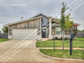 Building Photo - 477 Compass Dr