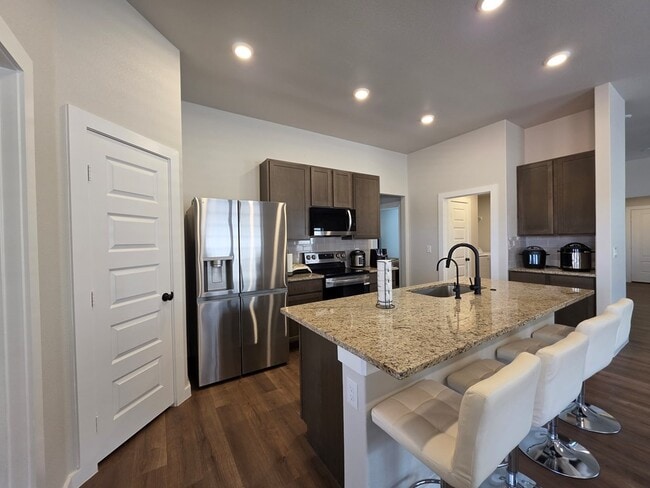 Foto del edificio - 235 Trailblazer Ln