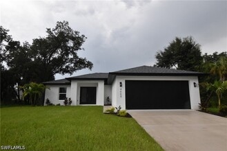 Building Photo - 4668 Addley Ave