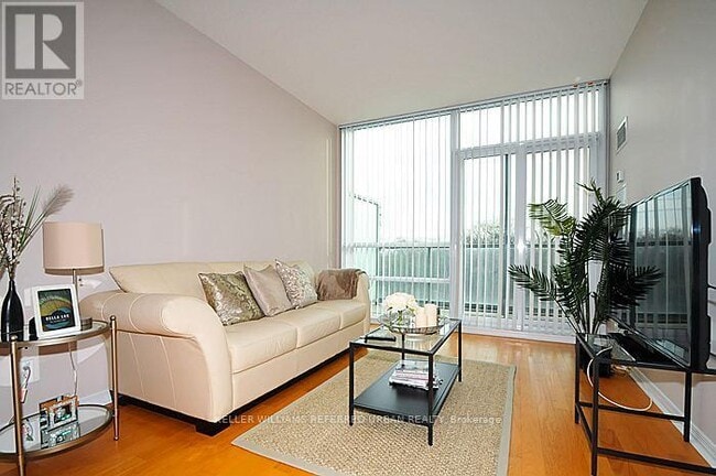 Building Photo - 604-2240-2240 Lake Shore Blvd W