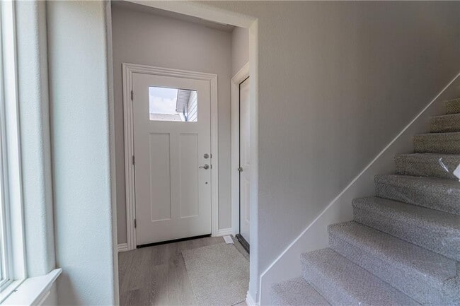 Building Photo - 1703 SW Poigai Wy