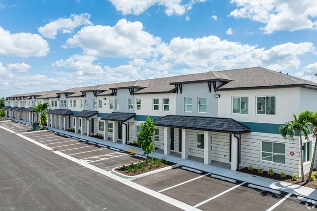 Interior Photo - Azalea Park Apartments