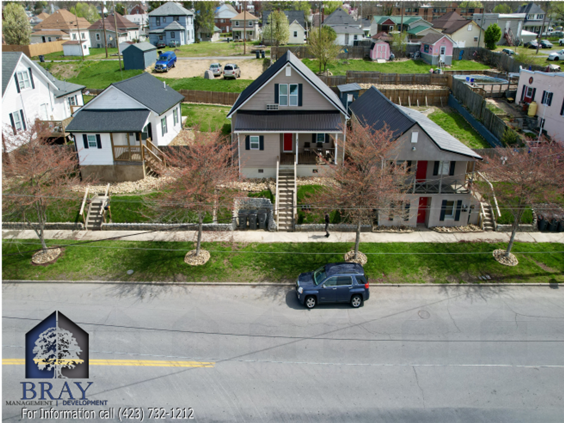 Building Photo - 801 E Sullivan St