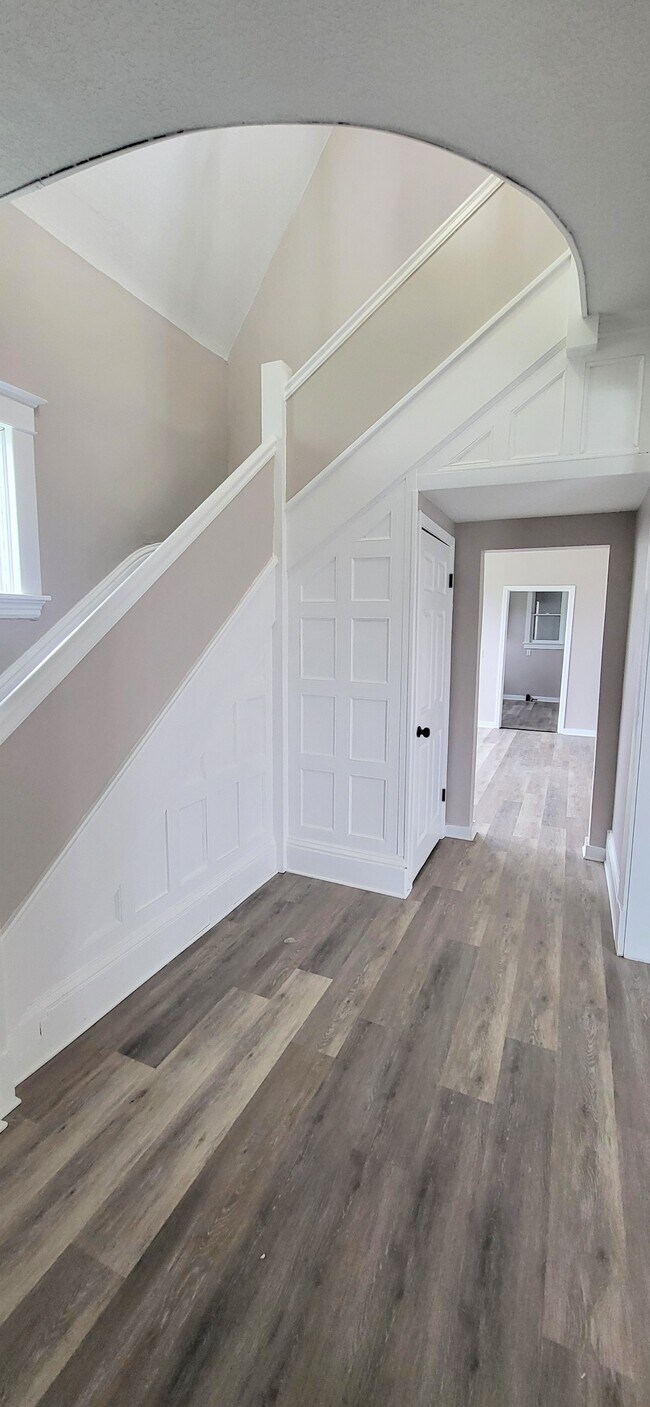 Foto del edificio - 1326 E Pontiac St