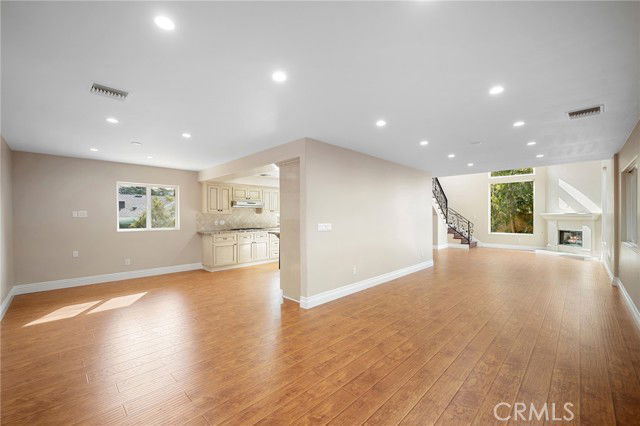 Building Photo - 6541 Elmo St