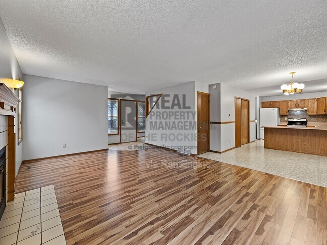 Foto del edificio - 773 Johnson Ave