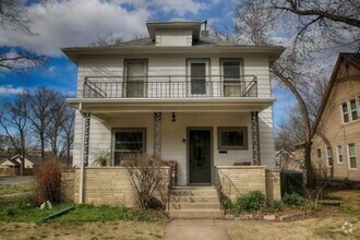 Building Photo - 630 Moro St