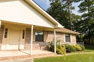 Building Photo - 1418 Baggett Rd