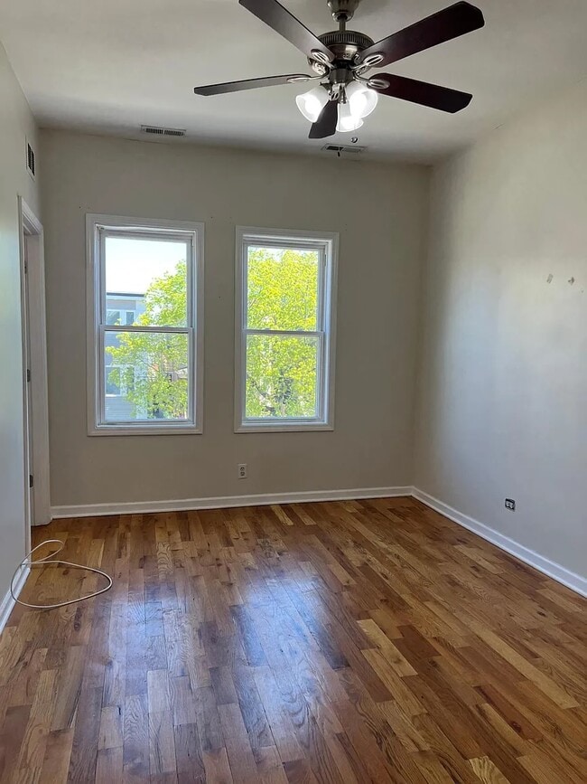 Building Photo - 1620 N Spaulding Ave