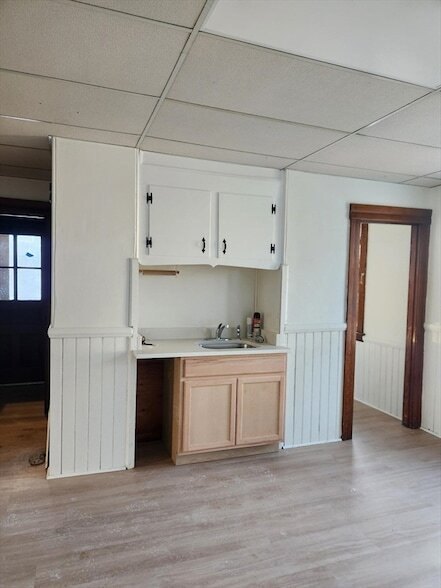 Foto del edificio - 34 King Philip Rd