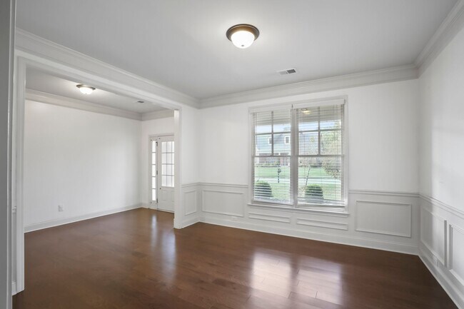Building Photo - 2875 Dowell Farm Trce