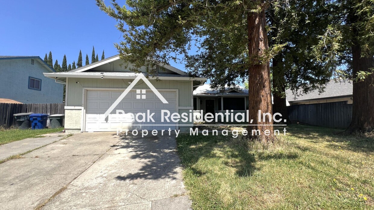 Foto del edificio - A Very Nice 3bd/2ba Antelope House with 2-...