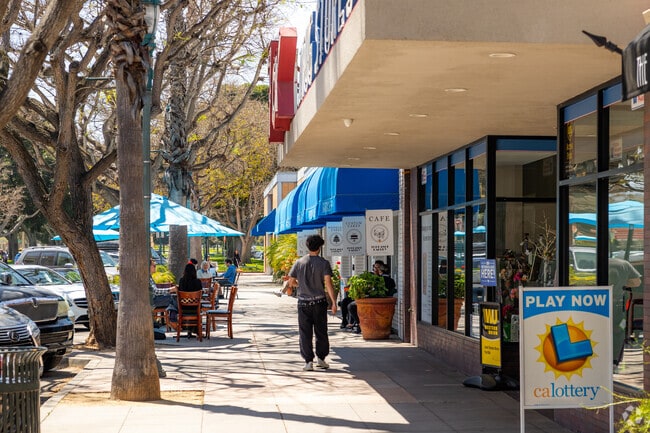 Lomita, CA residents can shop and dine out in Old Torrance.