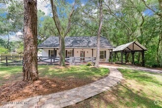 Building Photo - 8223 Hardwood Landing Rd