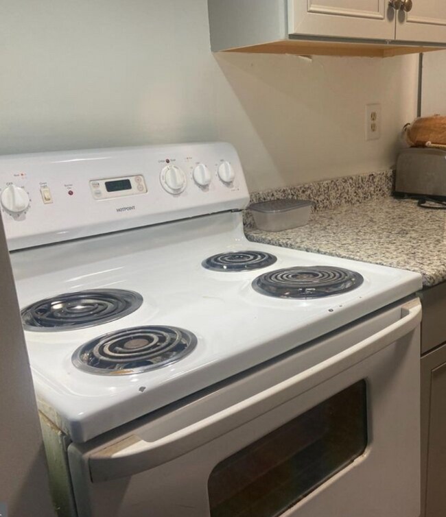 Foto del edificio - 9 Clinton Ct