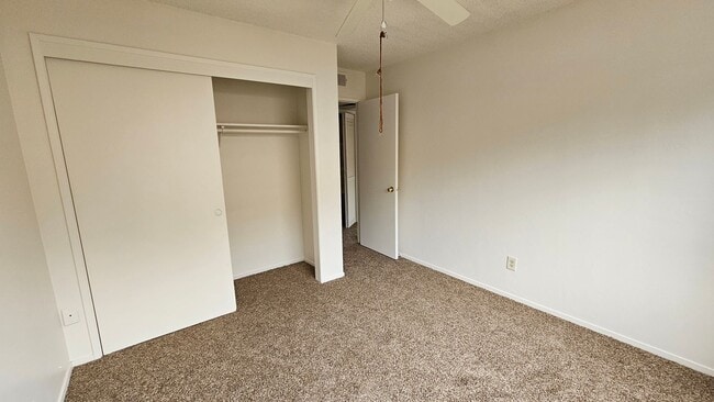 Building Photo - 3808 El Alisal St