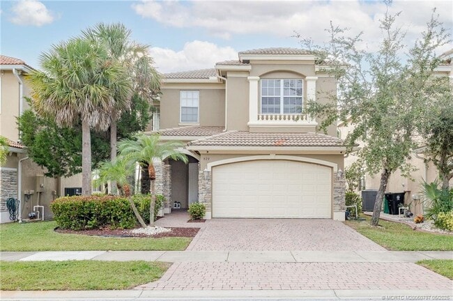 Building Photo - 979 NW Leonardo Cir