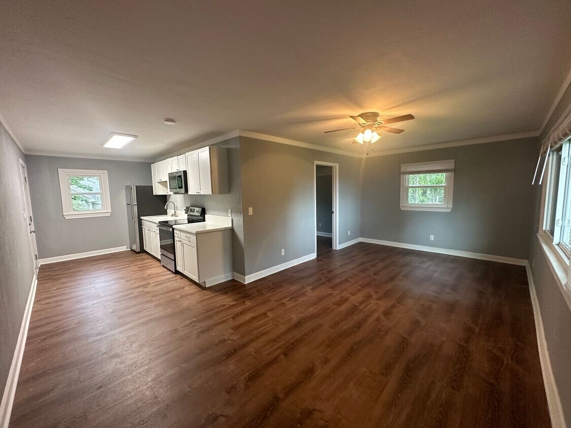 Foto principal - 190 Rogers Rd