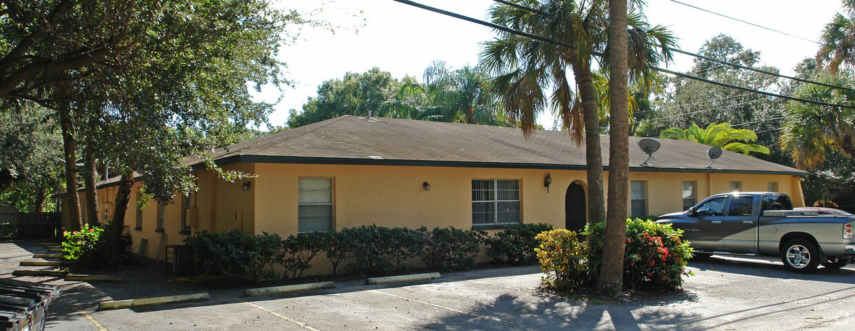 Primary Photo - Trask Street Apartments