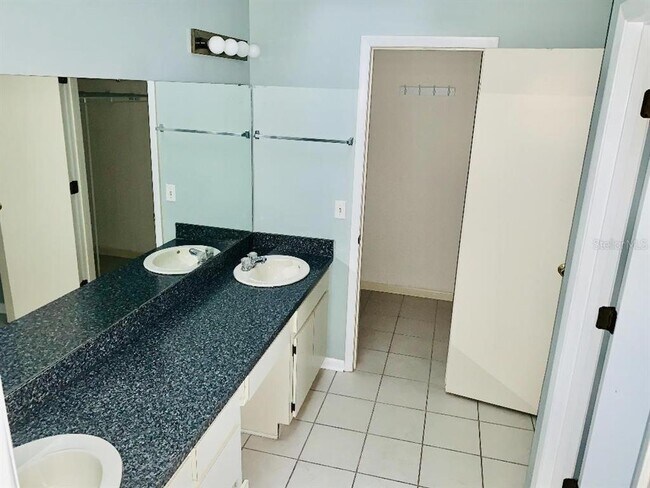 Foto del edificio - 1846 Masters Ln