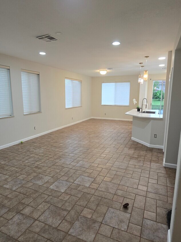 Foto principal - 3059 Laurel Ridge Cir