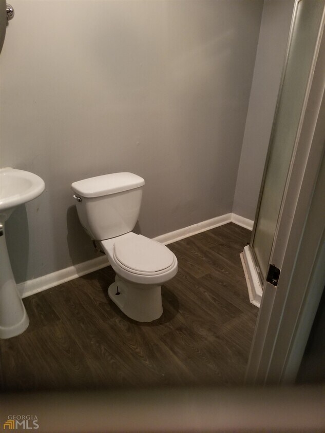 Primary Photo - 4201 Wingfoot Ct