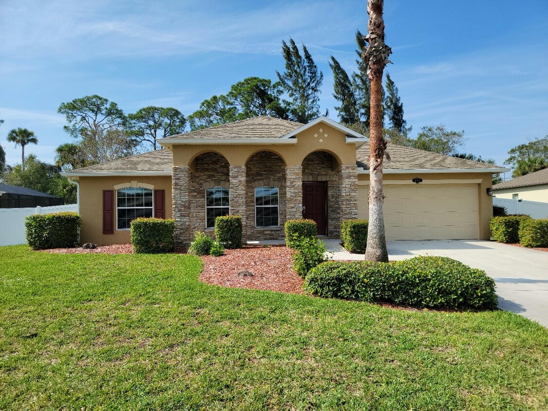 4783 Ashley Lake Cir, Vero Beach, FL 32967 House Rental in Vero Beach