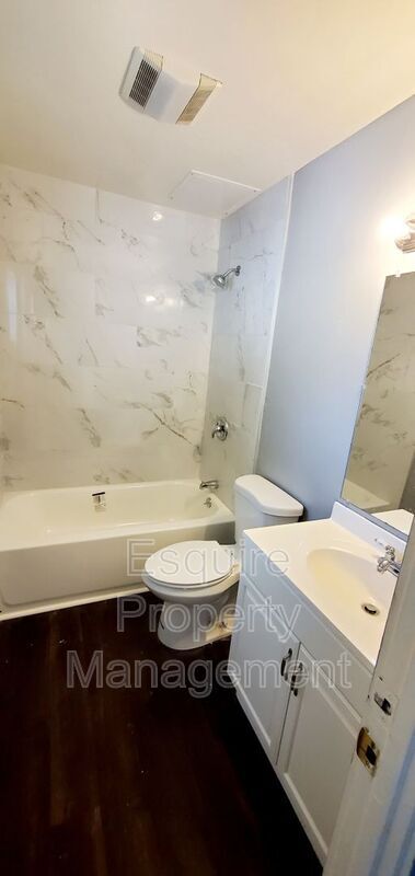 Foto del edificio - 990 Ashland Ave